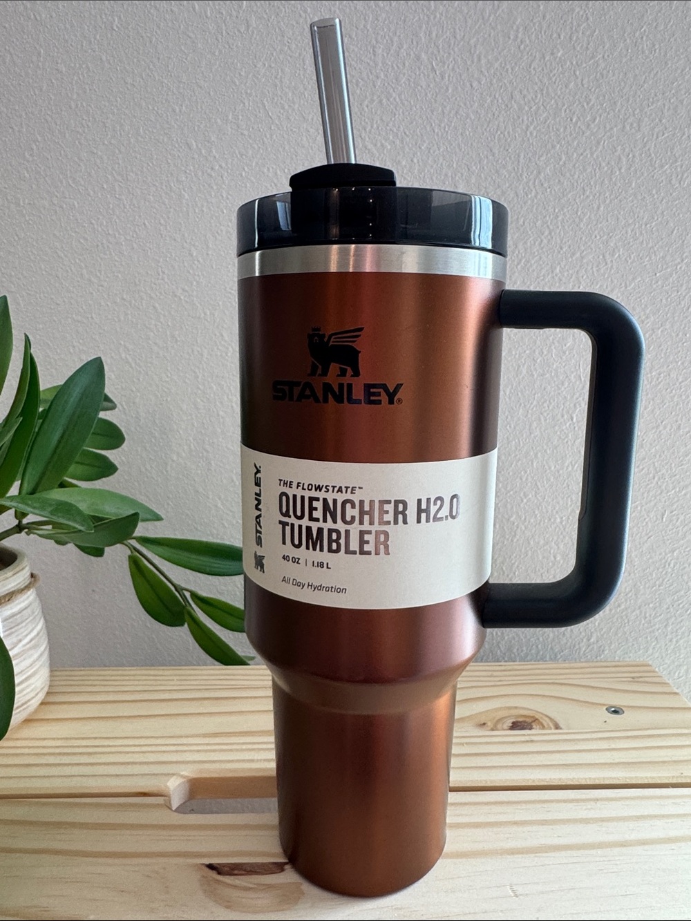 Stanley Copper Maple Glow discontinued color Quencher Tumbler with Black Handle